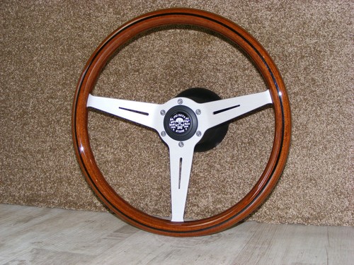 Volante legno - in,